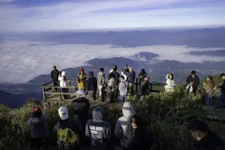 มุมมหาชนที่มากิ่วแม่ปานแล้วต้องถ่ายภาพ