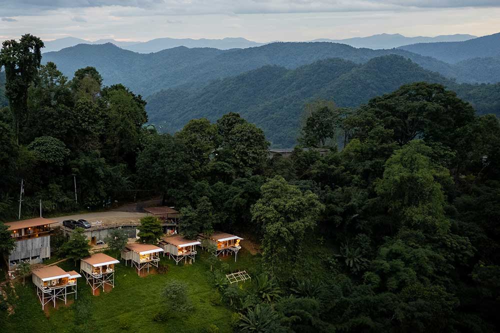 One Day Homestay เป็นที่พักตั้งอยู่ไหล่เขา ล้อมรอบด้วยธรรมชาติสวยงาม